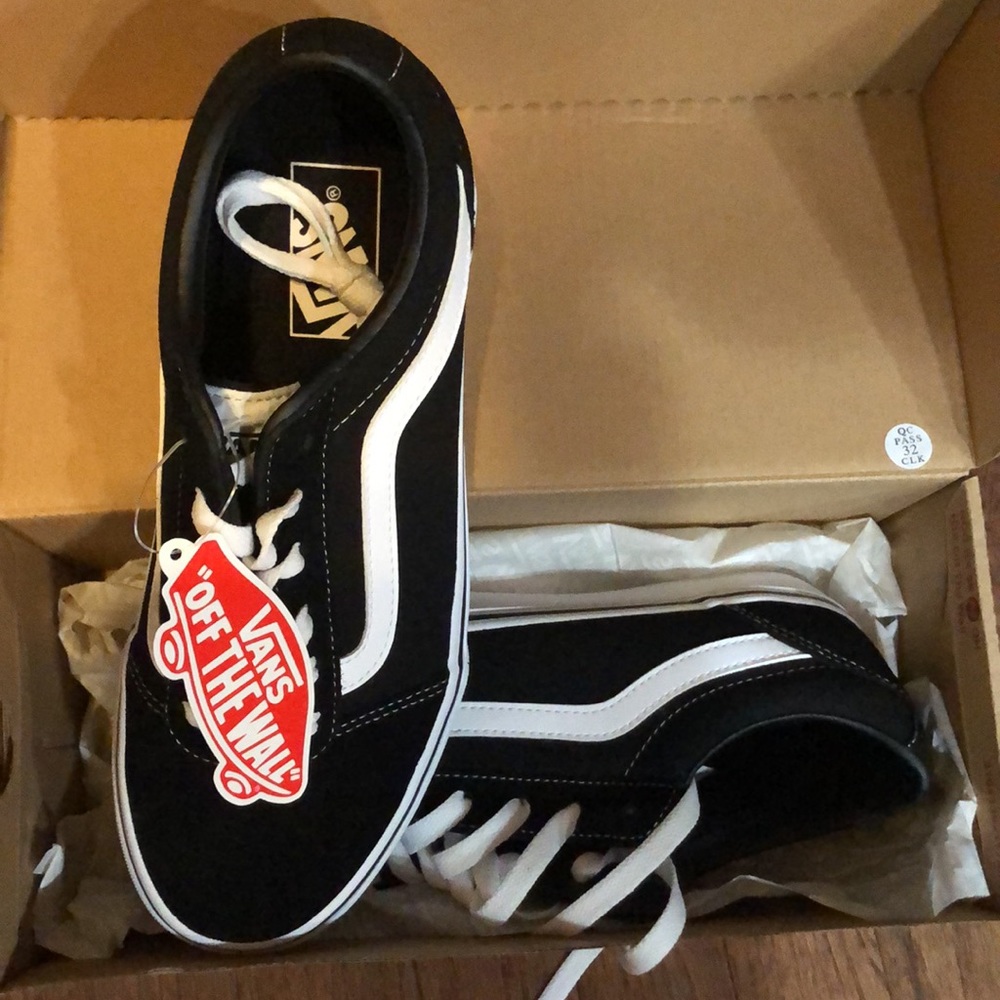 VANS Brand New, Never Worn